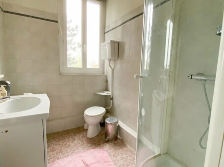 Maison, 9 pièces, 180m2