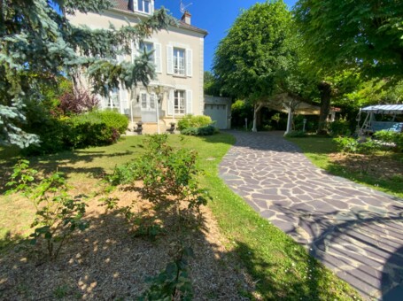 Maison, 11 pièces, 350m2