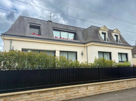 Maison, 8 pièces, 215m2