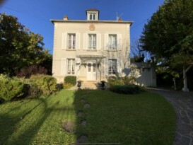 Maison, 11 pièces, 350m2