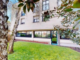 Commerce, 6 pièces, 220m2