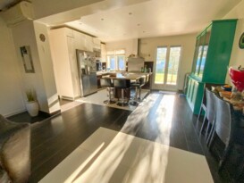 Maison, 9 pièces, 142m2