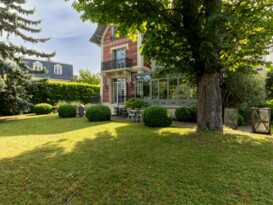 Maison, 18 pièces, 0m2