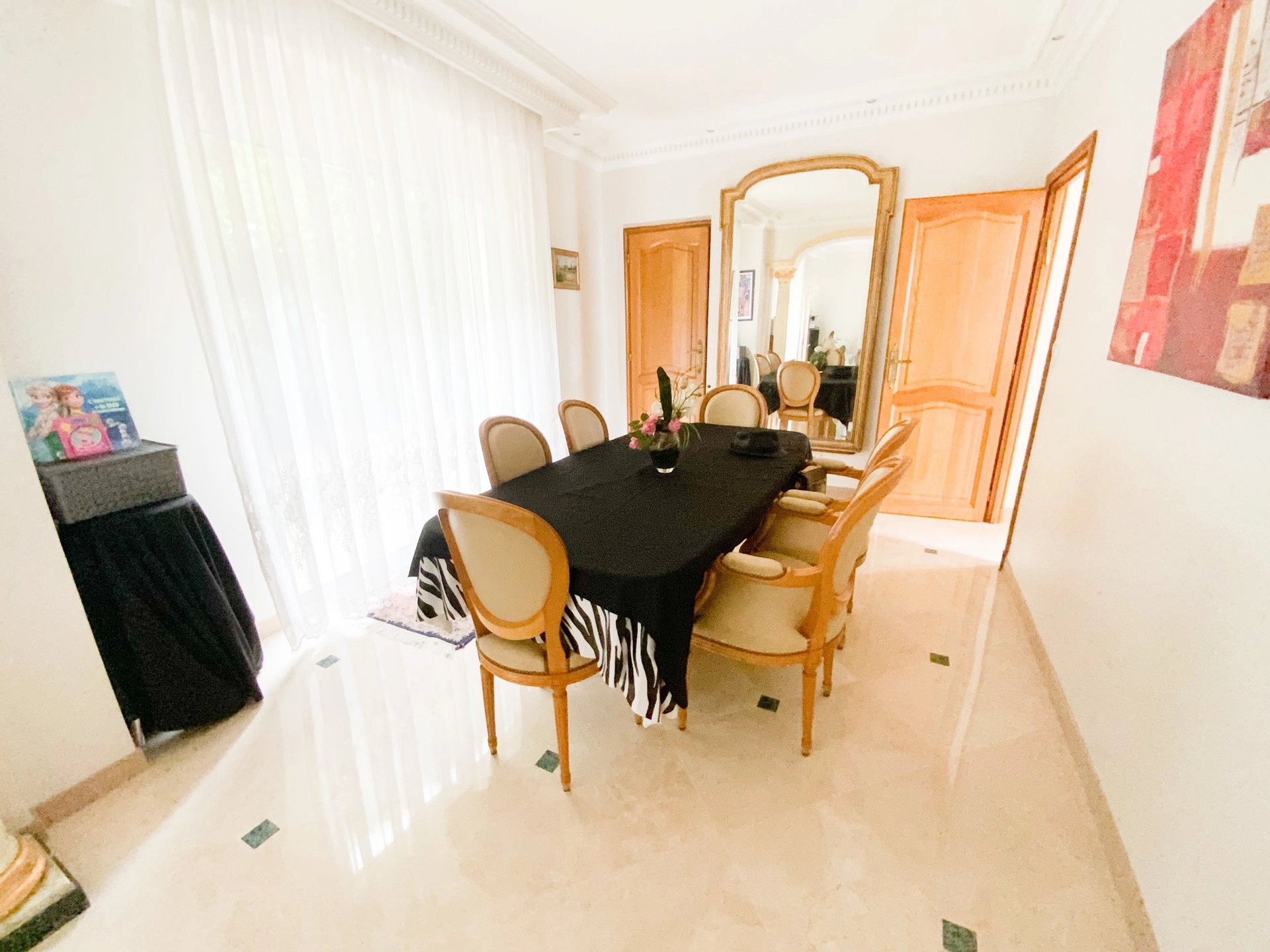 Maison, 8 pièces, 225m2