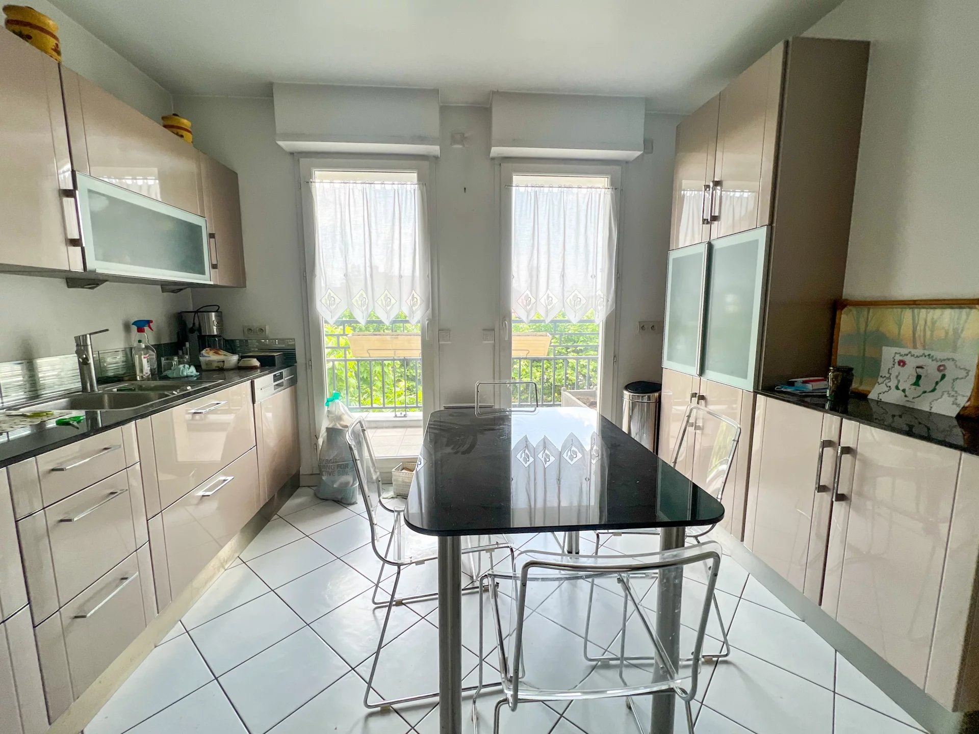 Appartement, 6 pièces, 121m2