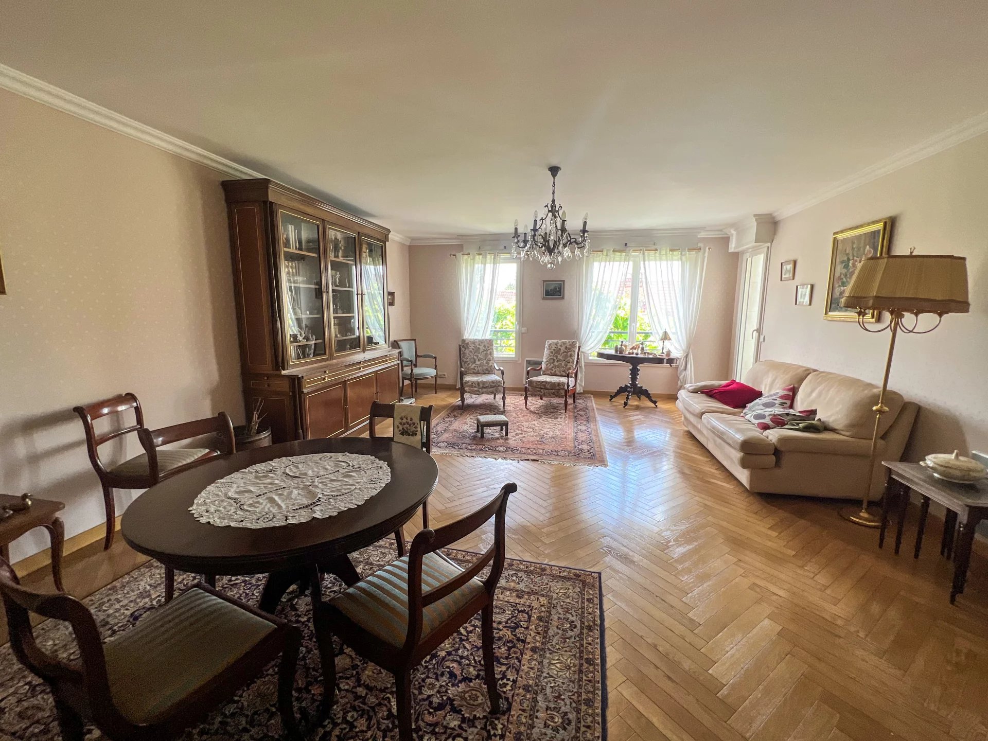 Appartement, 6 pièces, 121m2