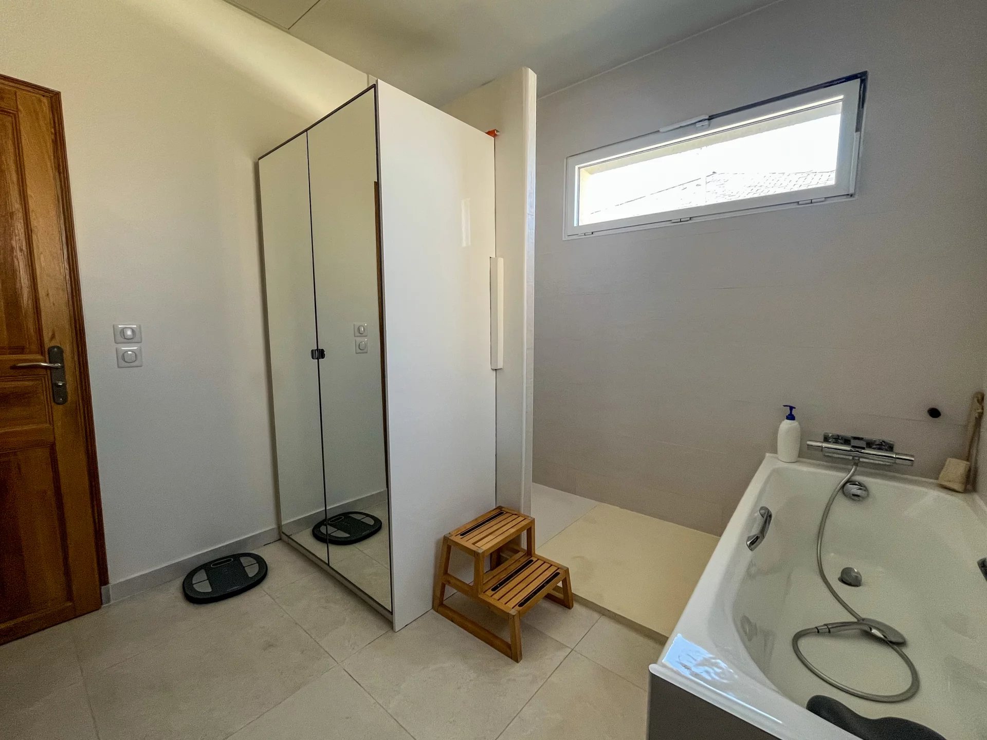 Maison, 6 pièces, 146m2