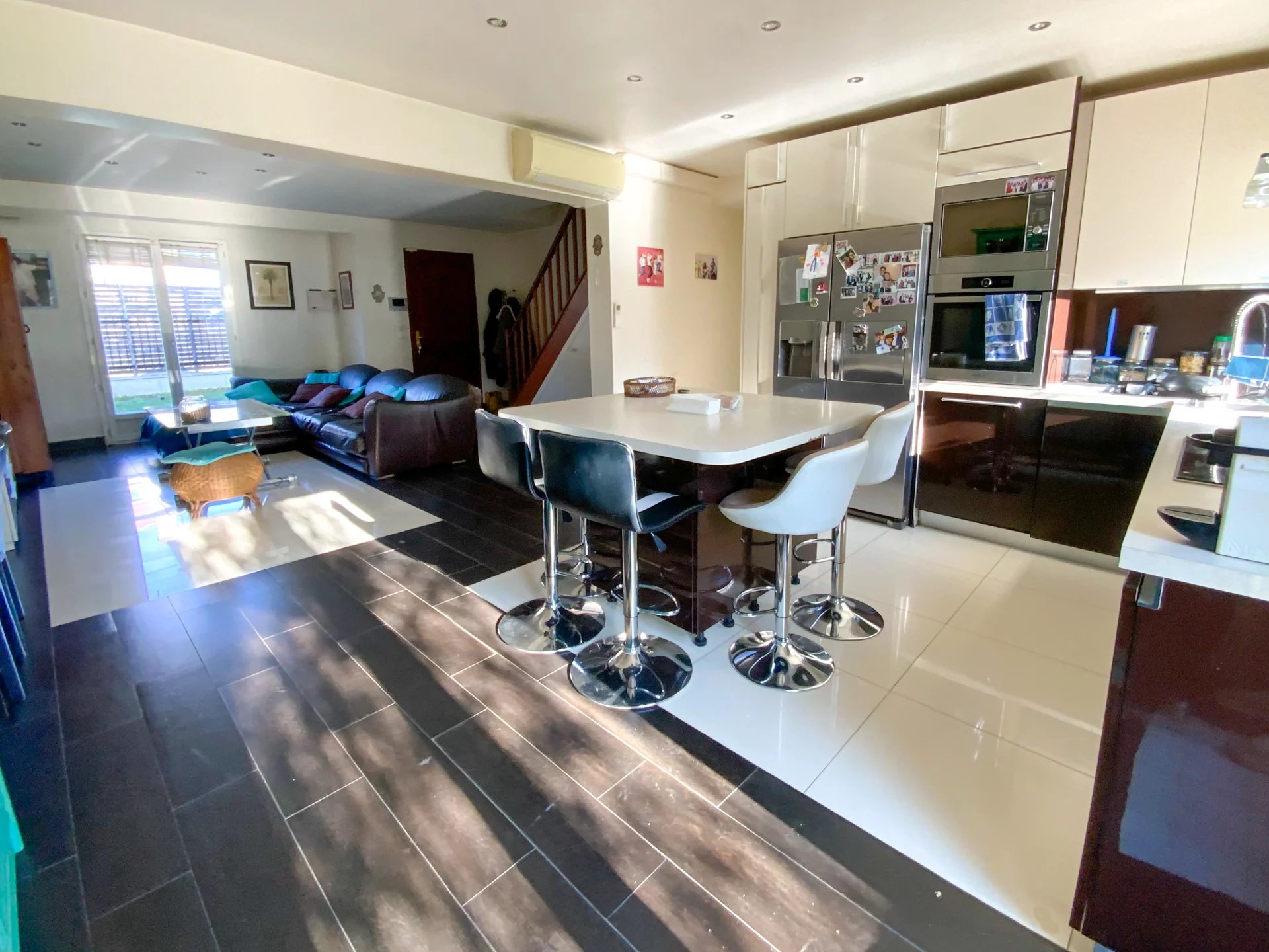 Maison, 9 pièces, 170m2