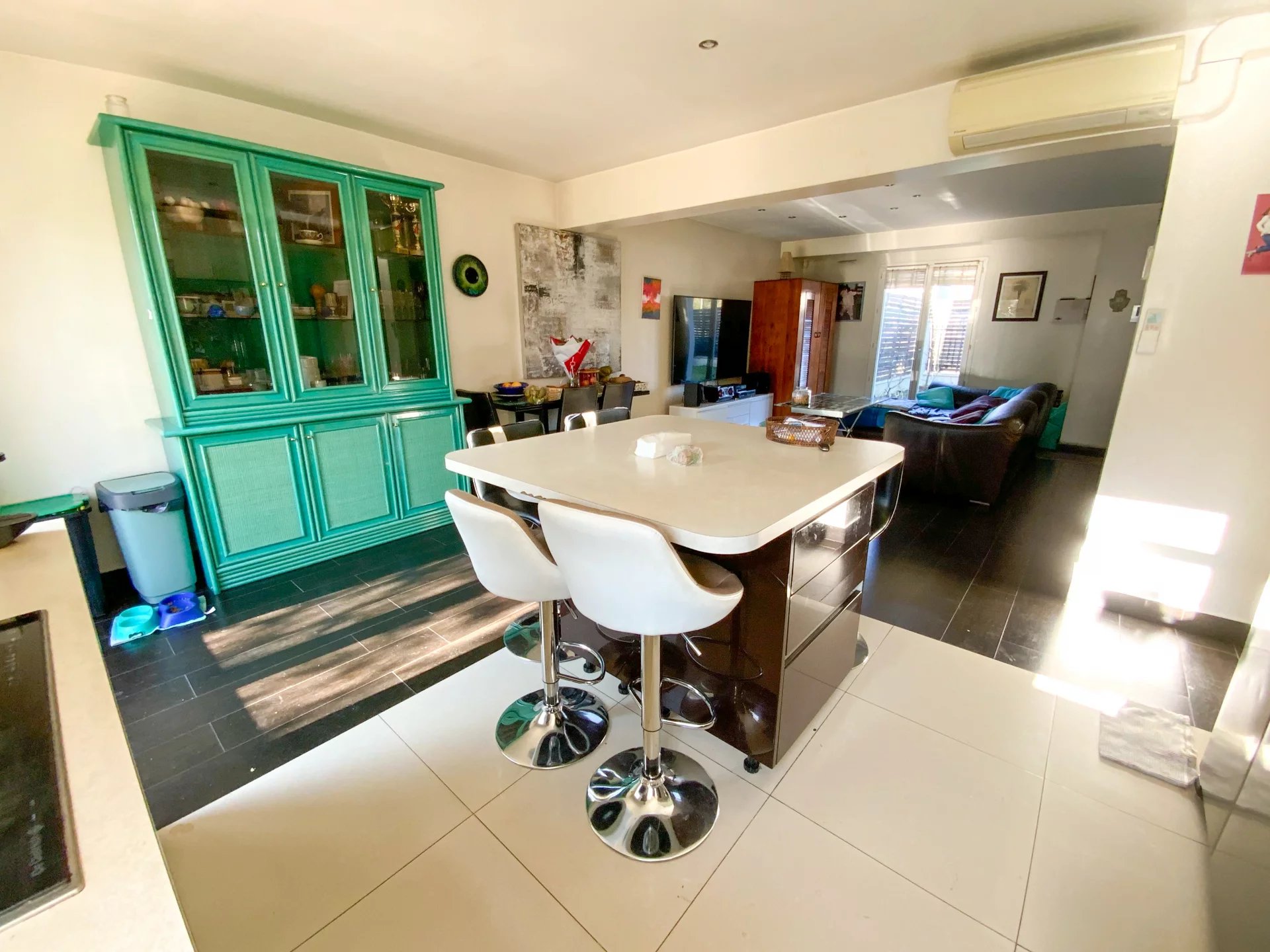 Maison, 9 pièces, 170m2