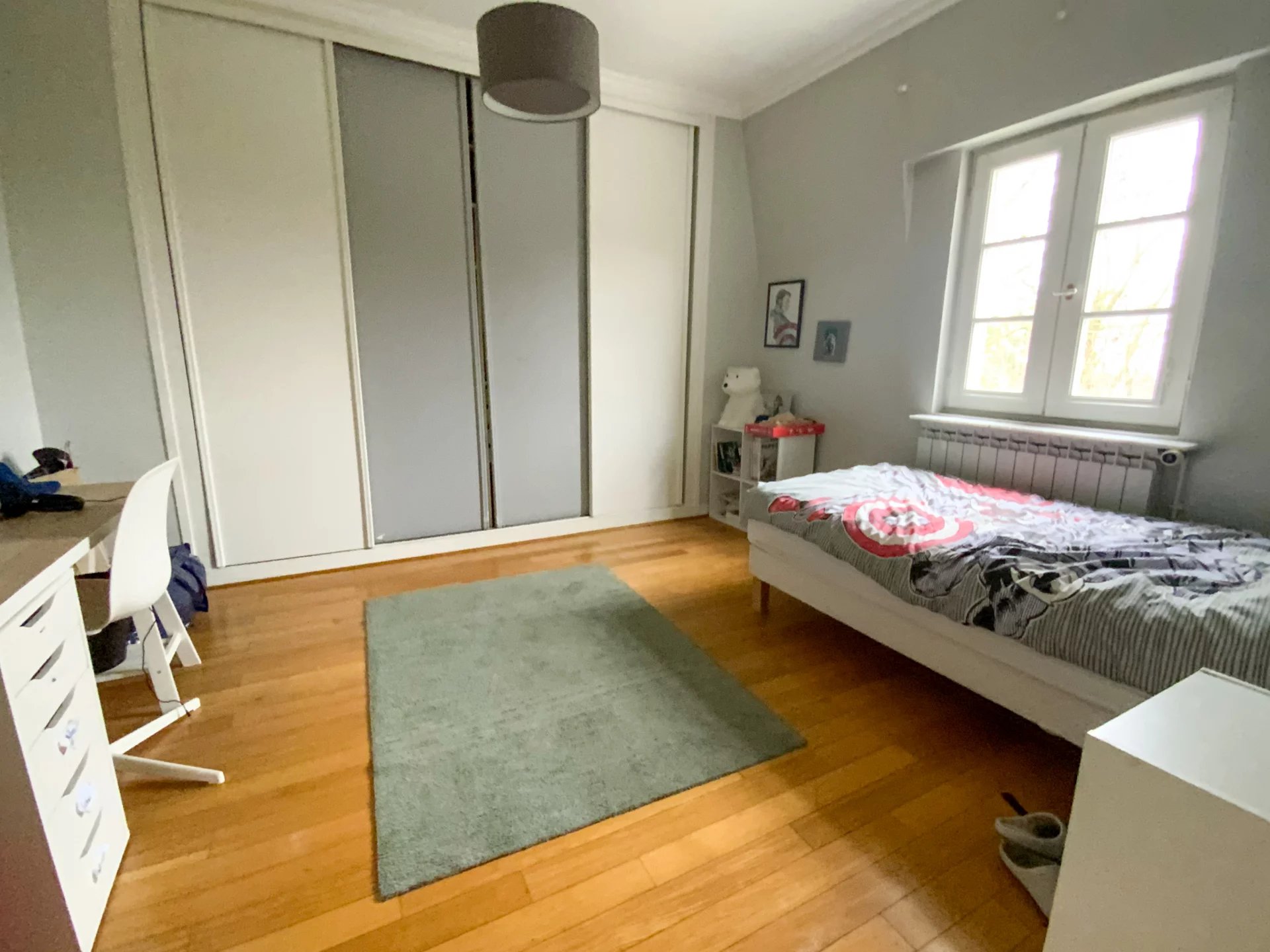Maison, 10 pièces, 330m2