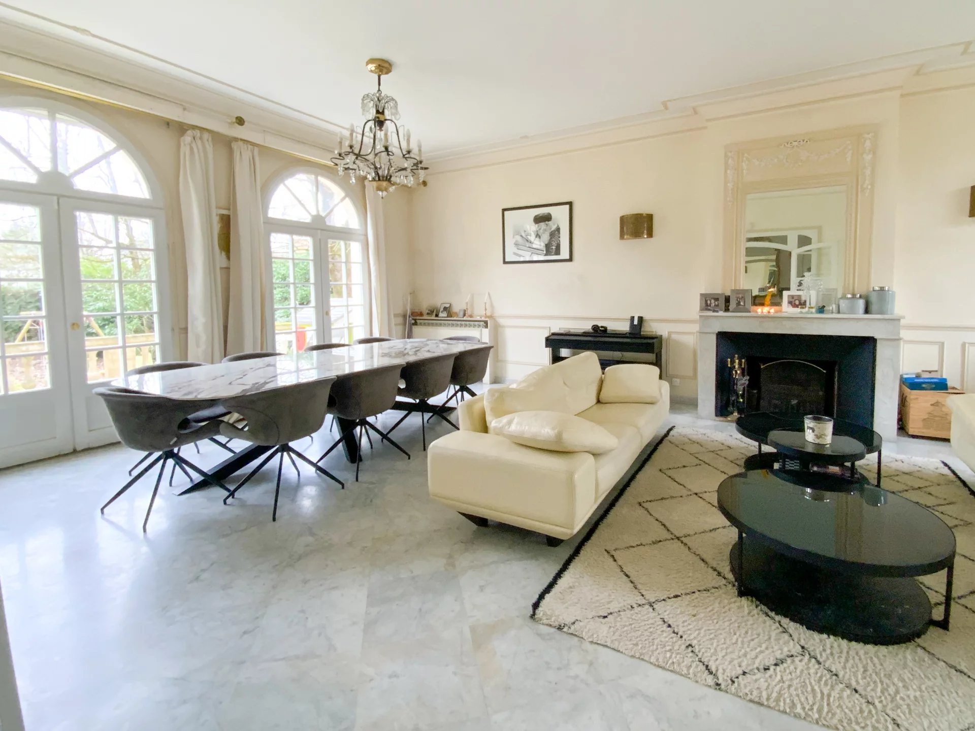Maison, 10 pièces, 330m2