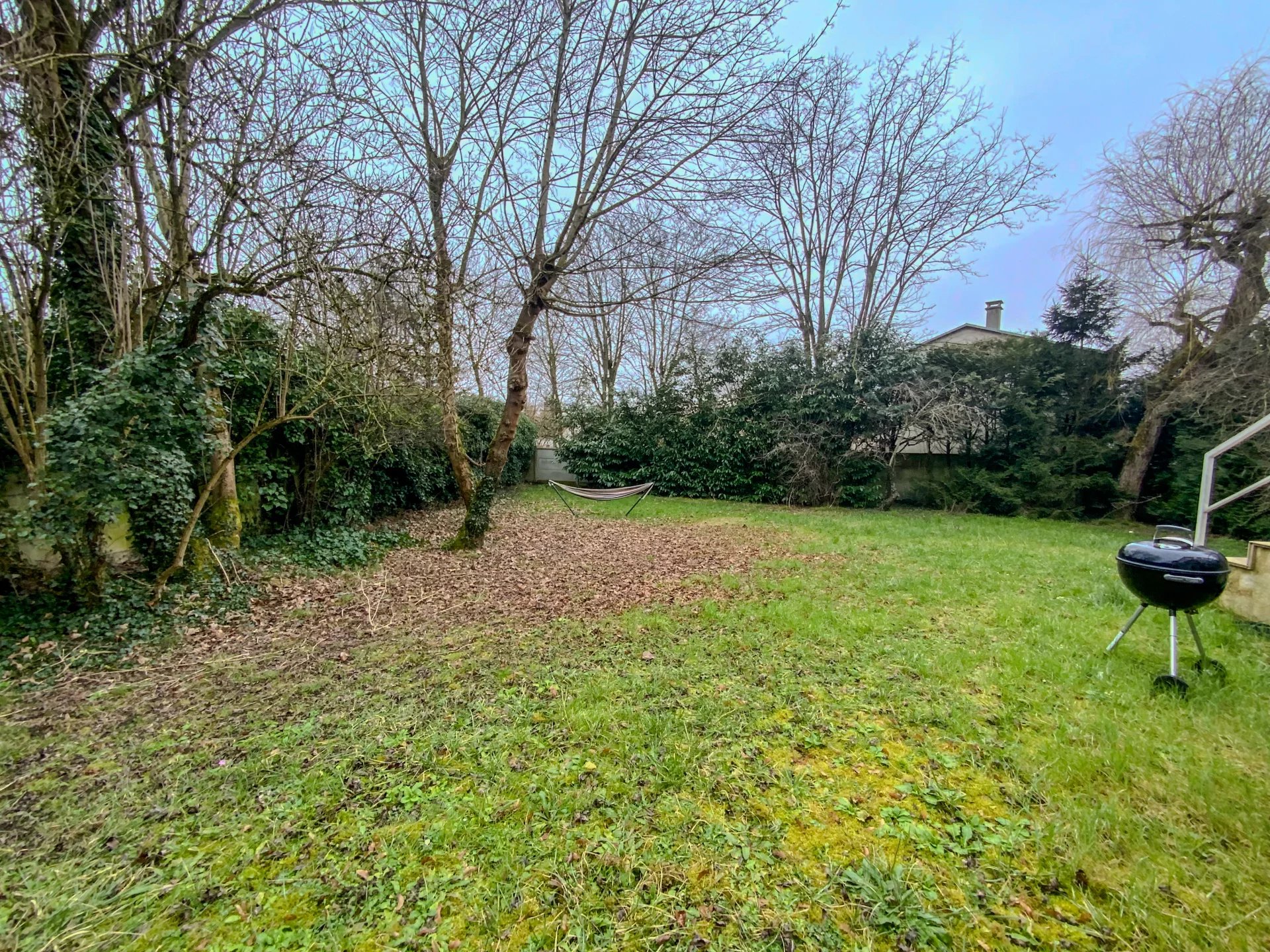 Maison, 10 pièces, 330m2