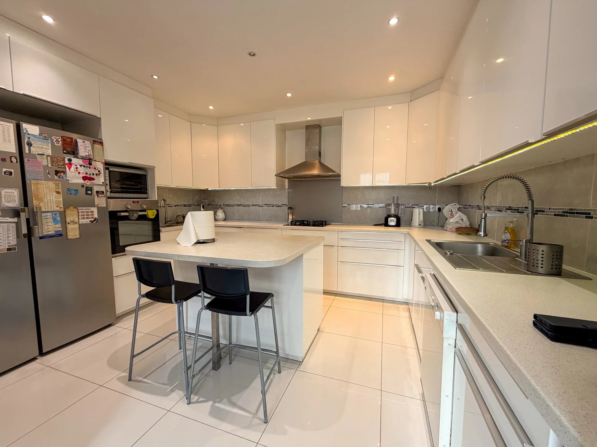 Maison, 9 pièces, 188m2