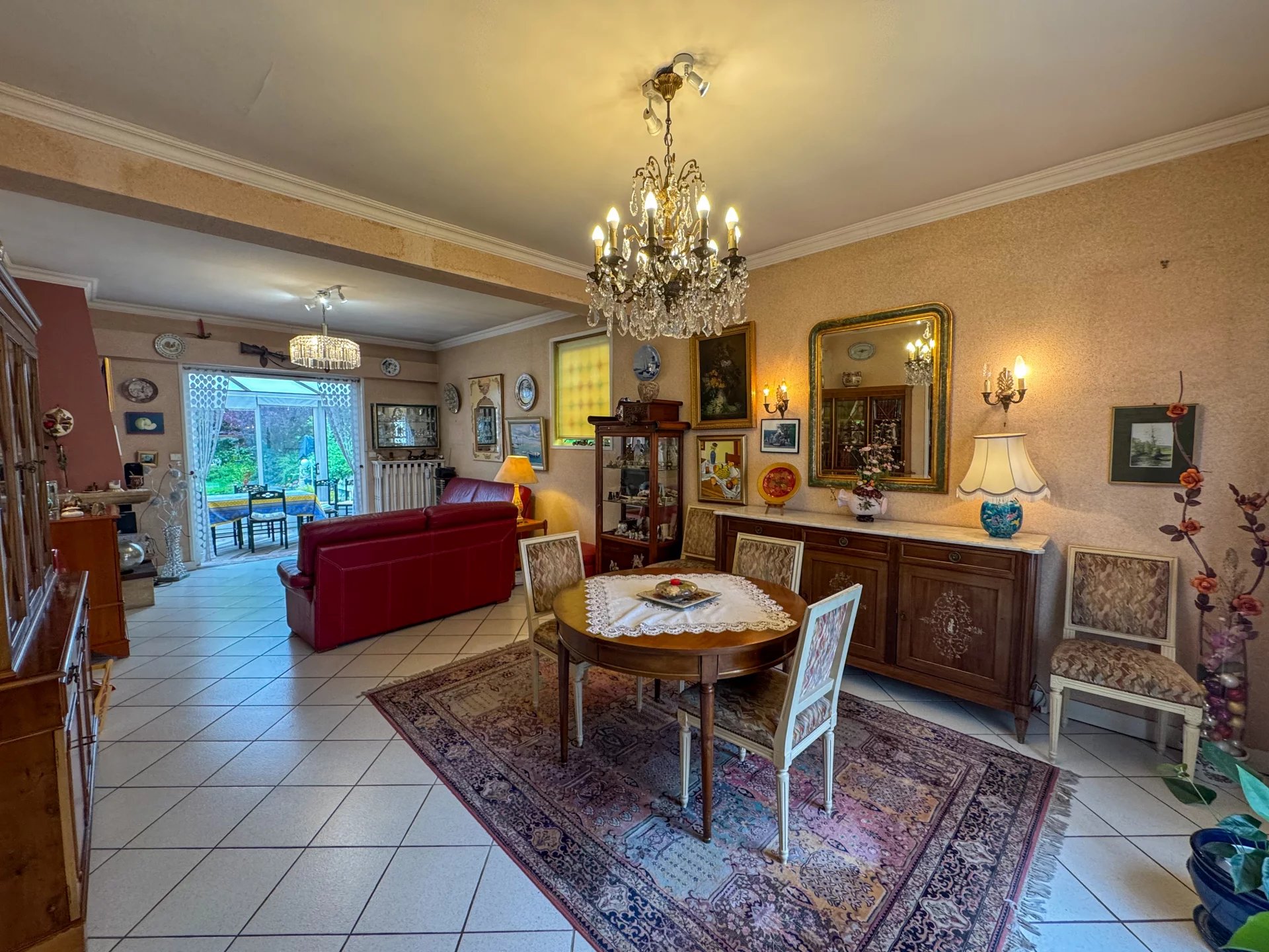 Maison, 10 pièces, 235m2