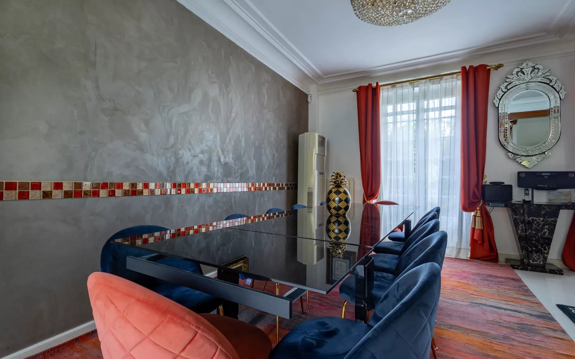 Maison, 8 pièces, 263m2