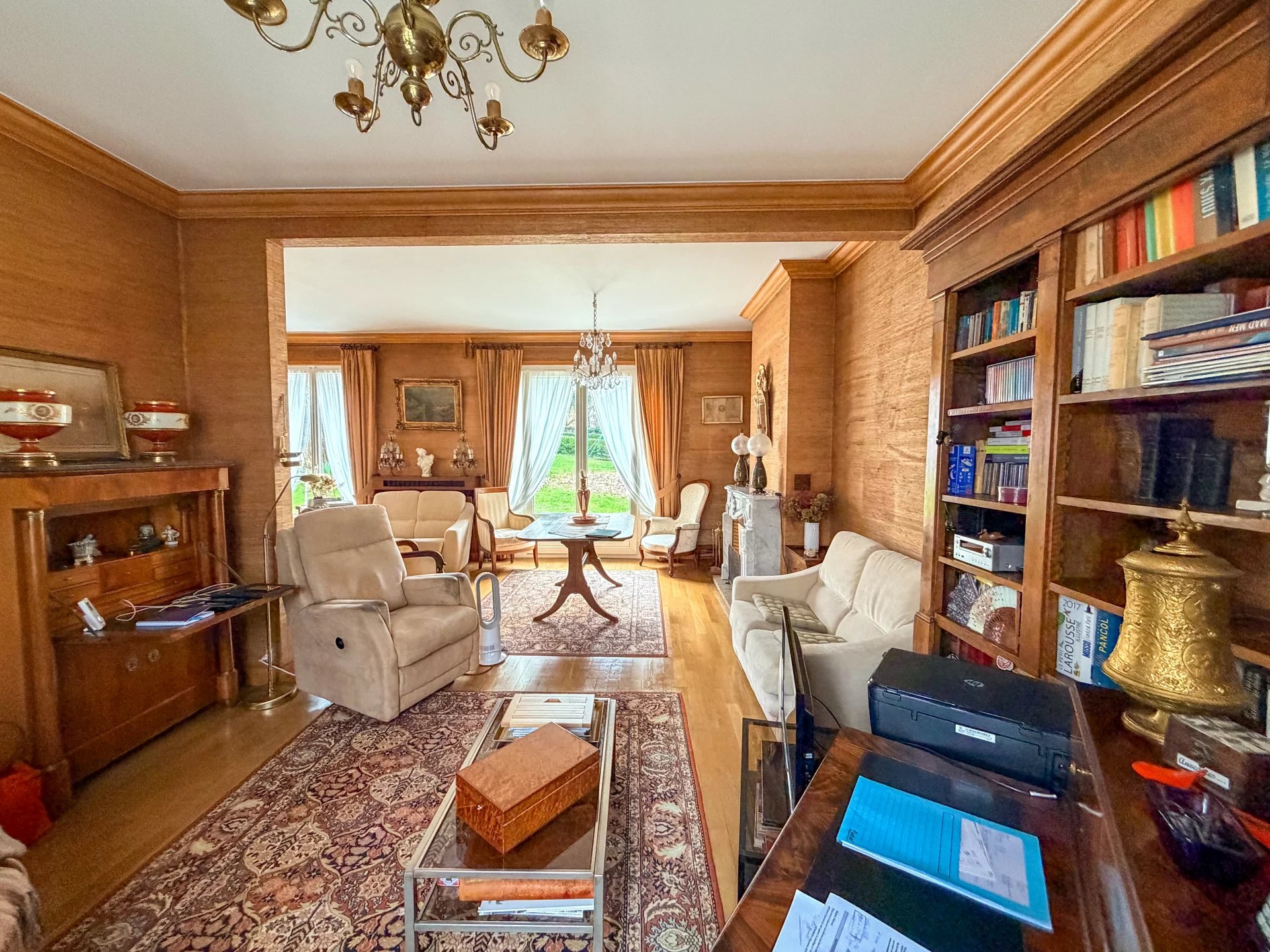 Maison, 10 pièces, 220m2