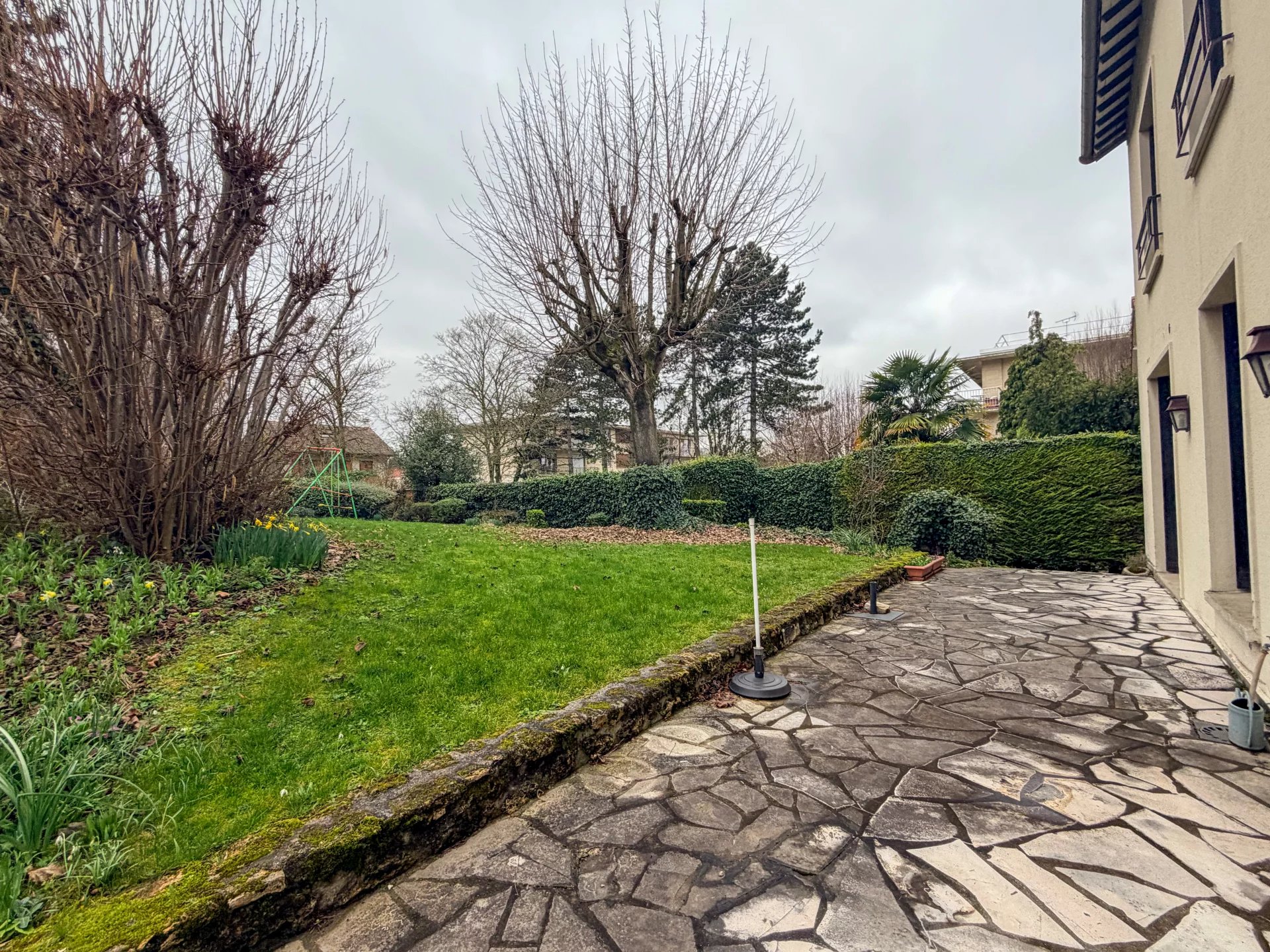 Maison, 10 pièces, 220m2