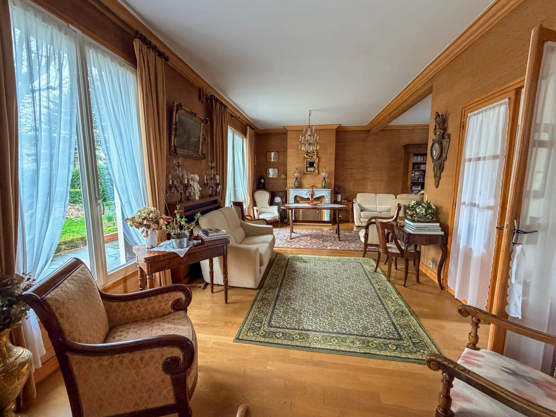 Maison, 10 pièces, 220m2