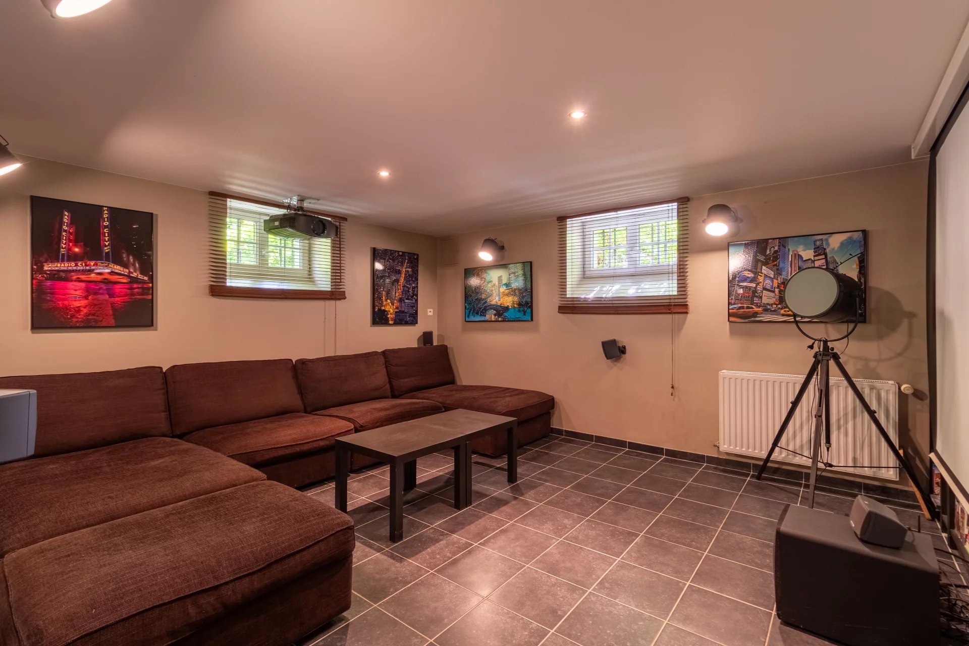 Maison, 18 pièces, 0m2