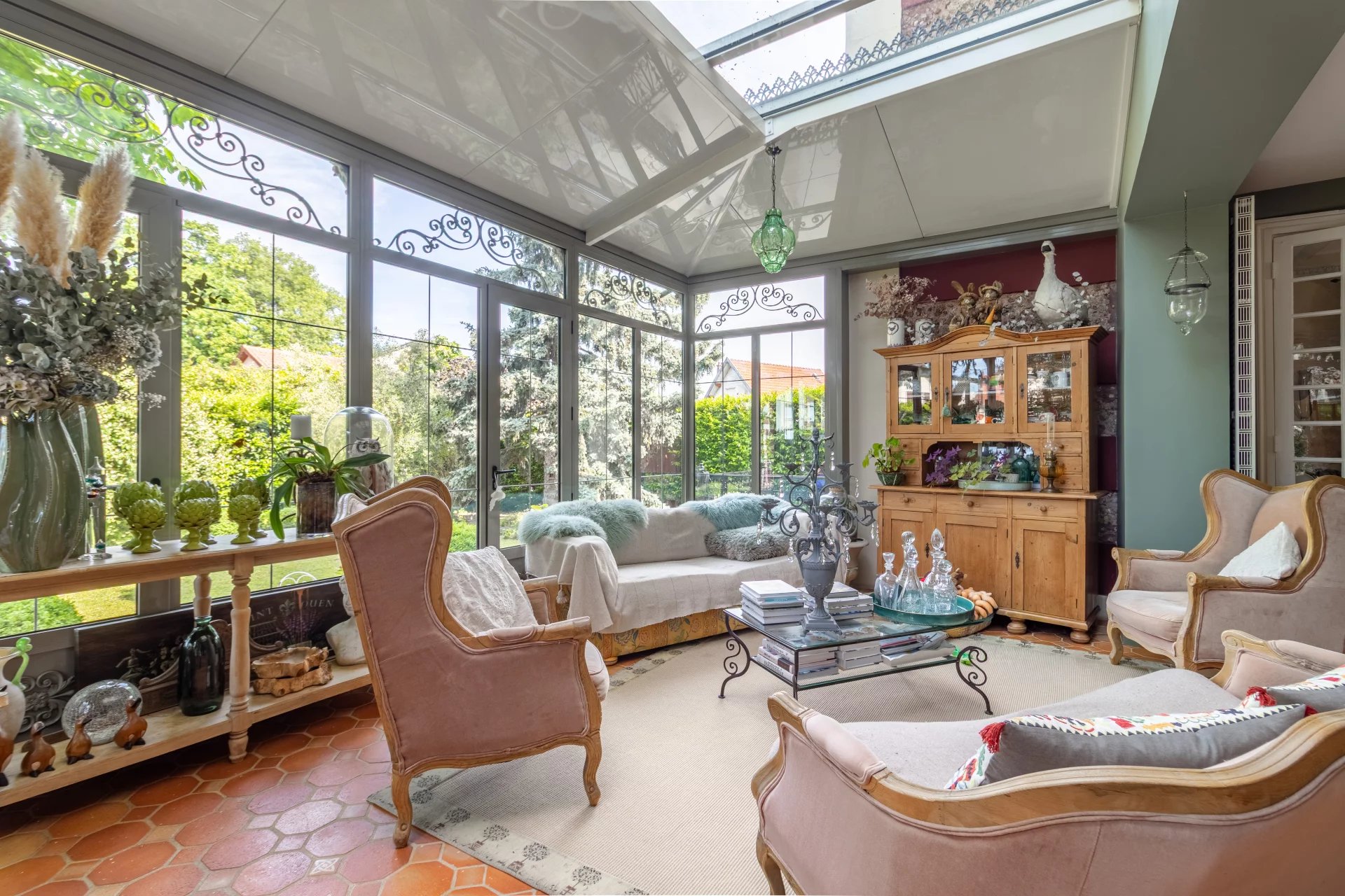 Maison, 18 pièces, 0m2