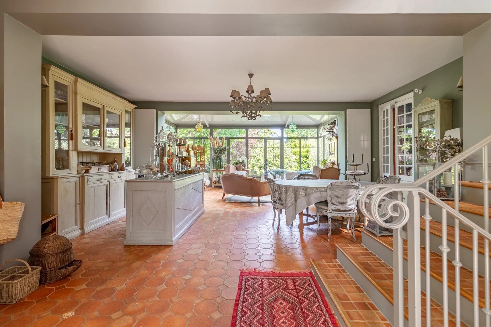 Maison, 18 pièces, 0m2