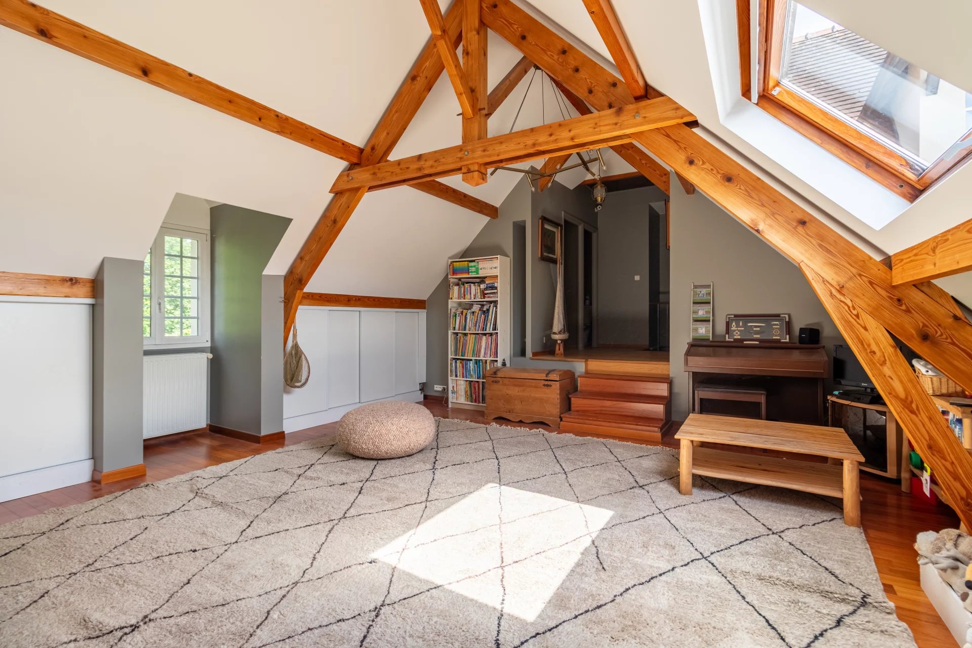 Maison, 18 pièces, 0m2
