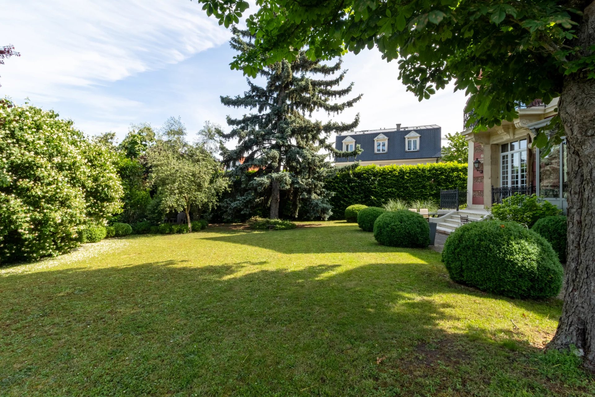 Maison, 18 pièces, 0m2