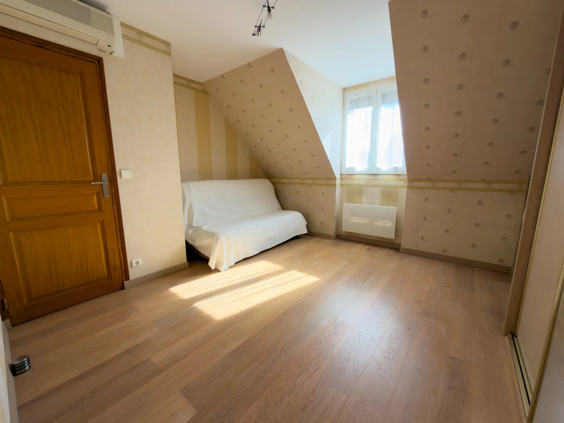 Maison, 6 pièces, 140m2