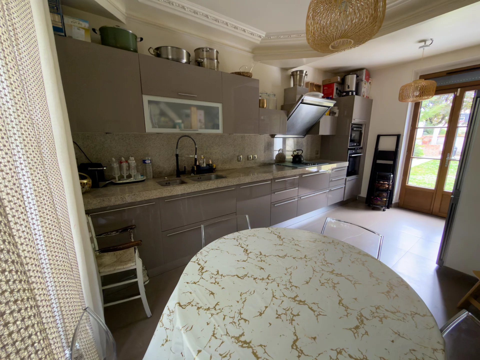 Maison, 7 pièces, 178m2