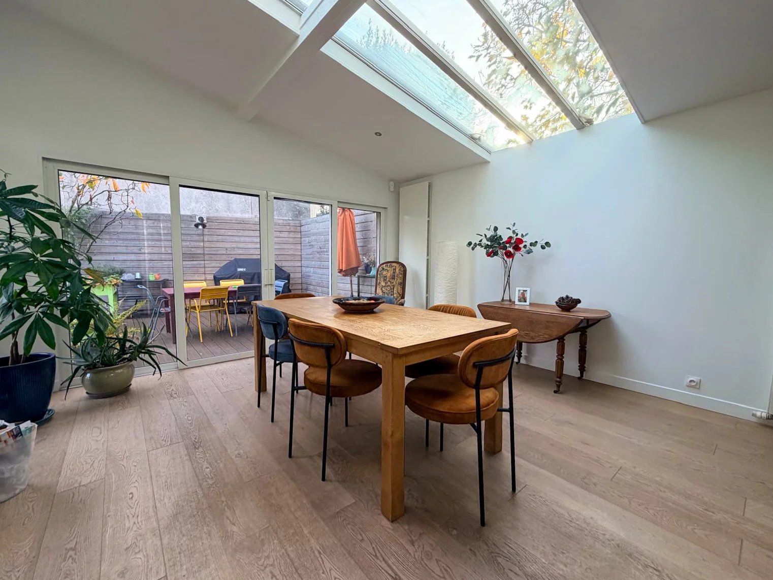 Maison, 7 pièces, 222m2