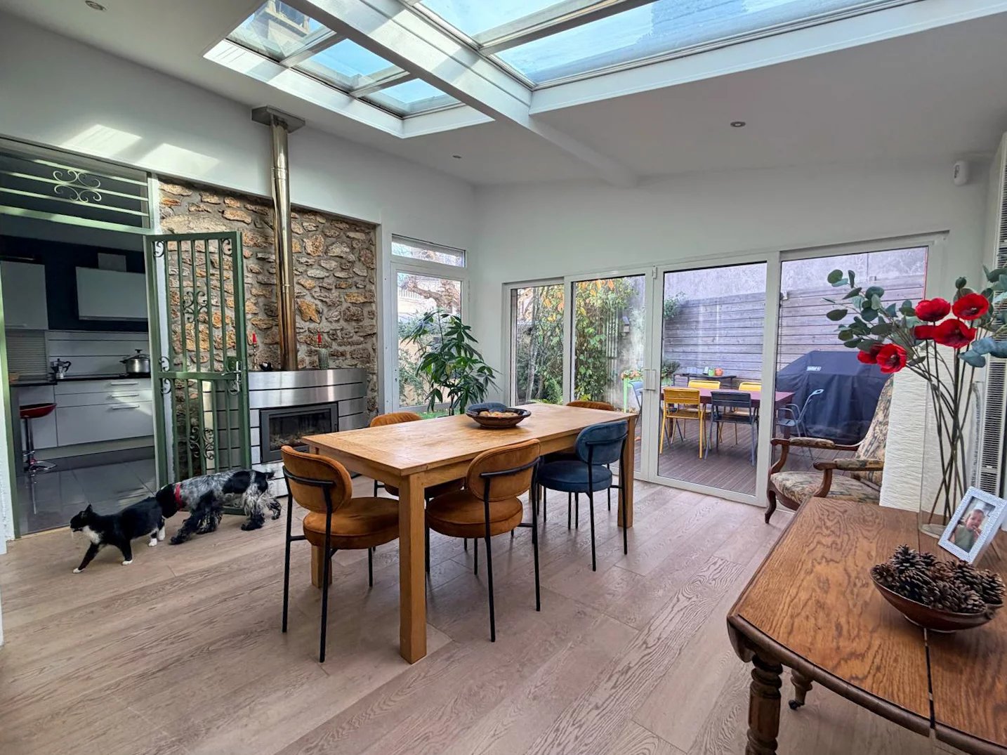 Maison, 7 pièces, 222m2