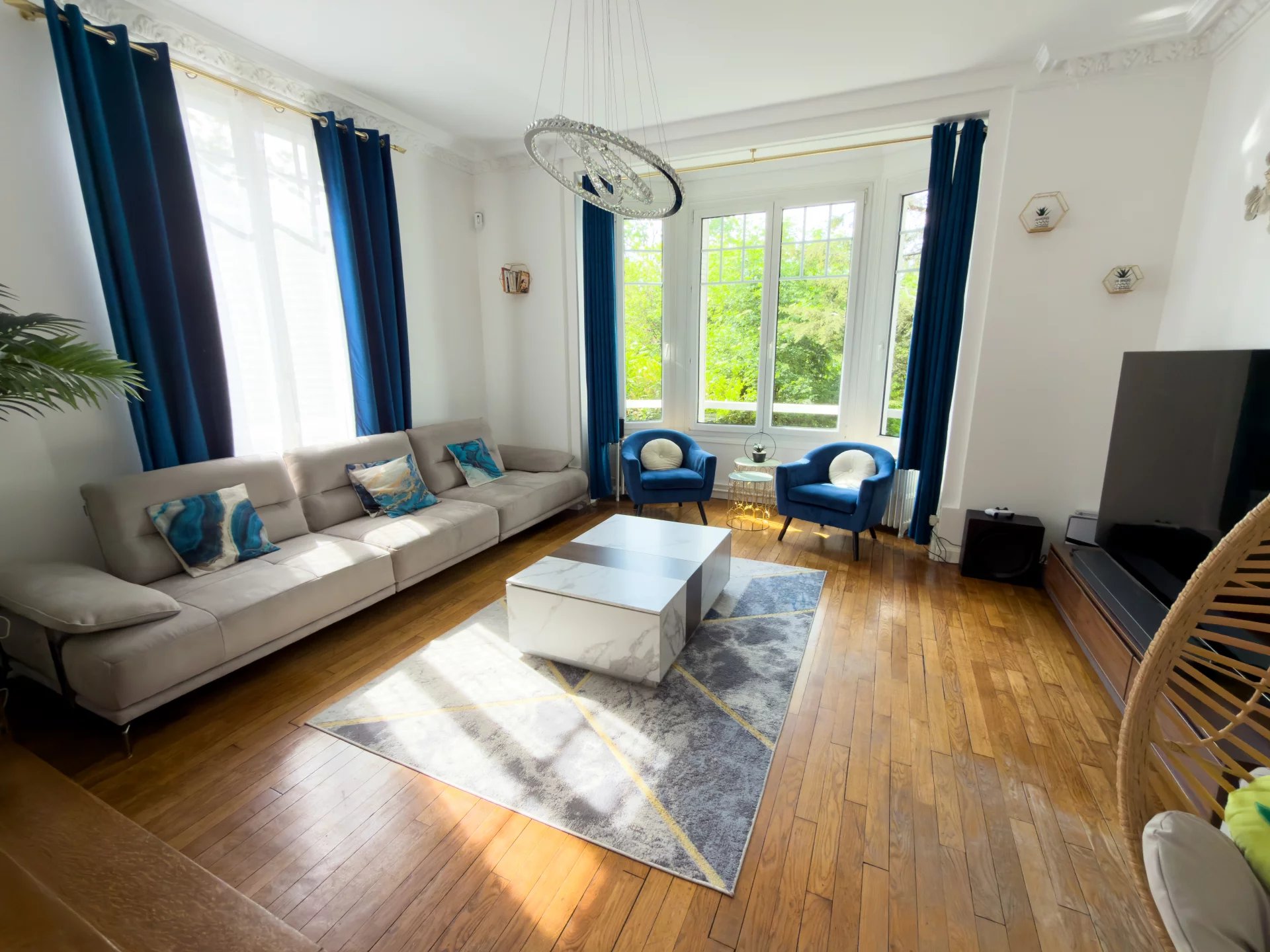 Maison, 7 pièces, 180m2
