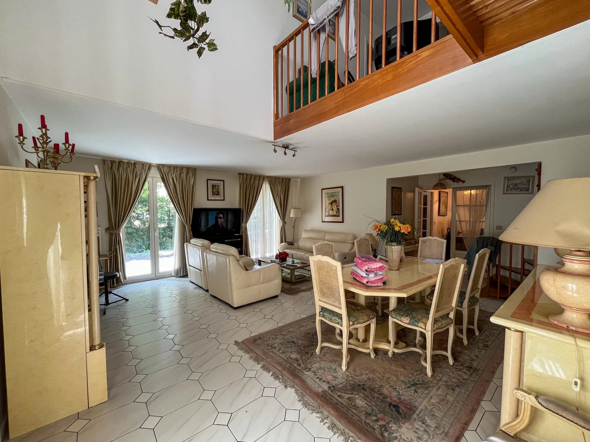 Appartement, 5 pièces, 128m2