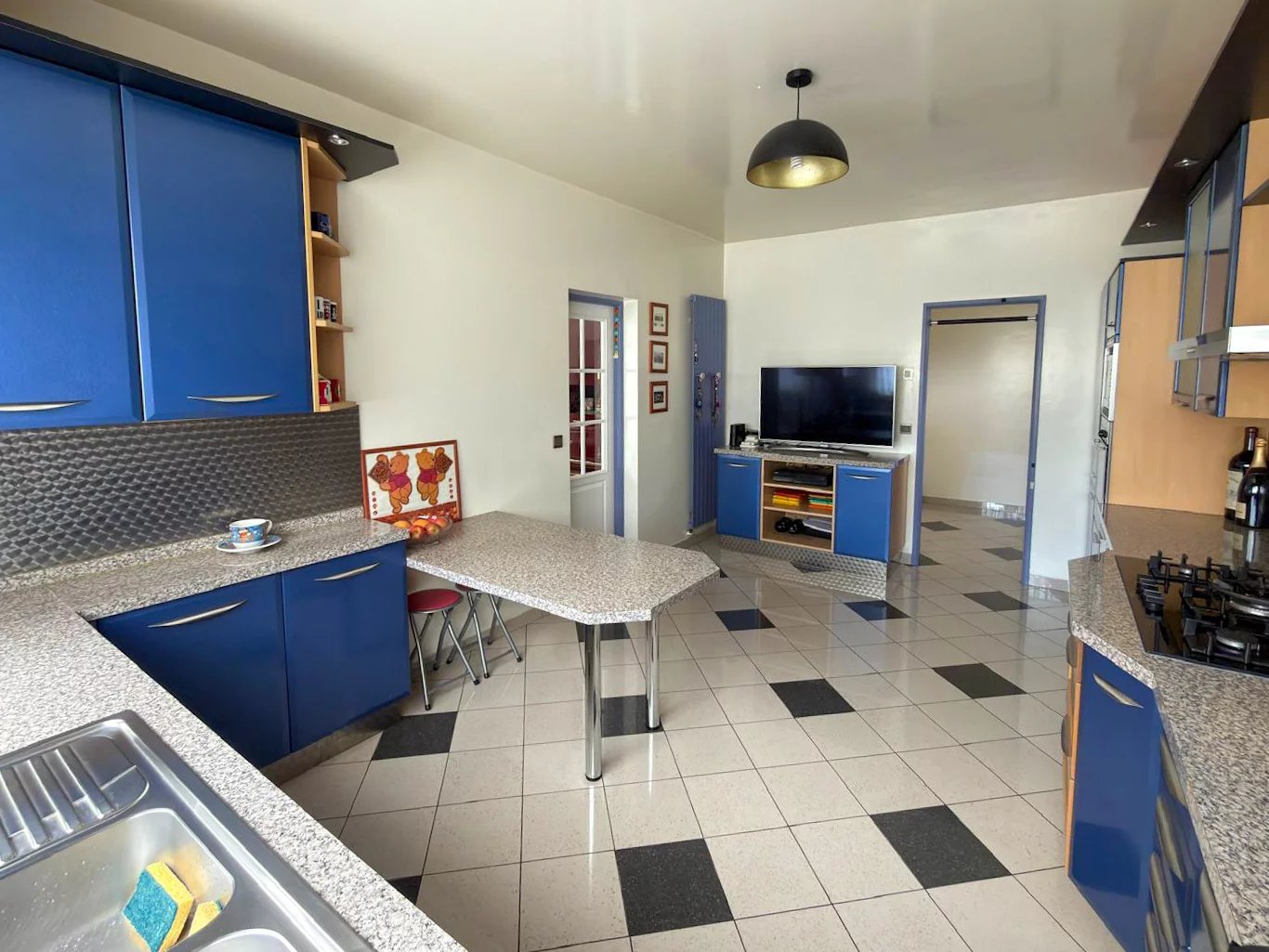 Maison, 8 pièces, 215m2