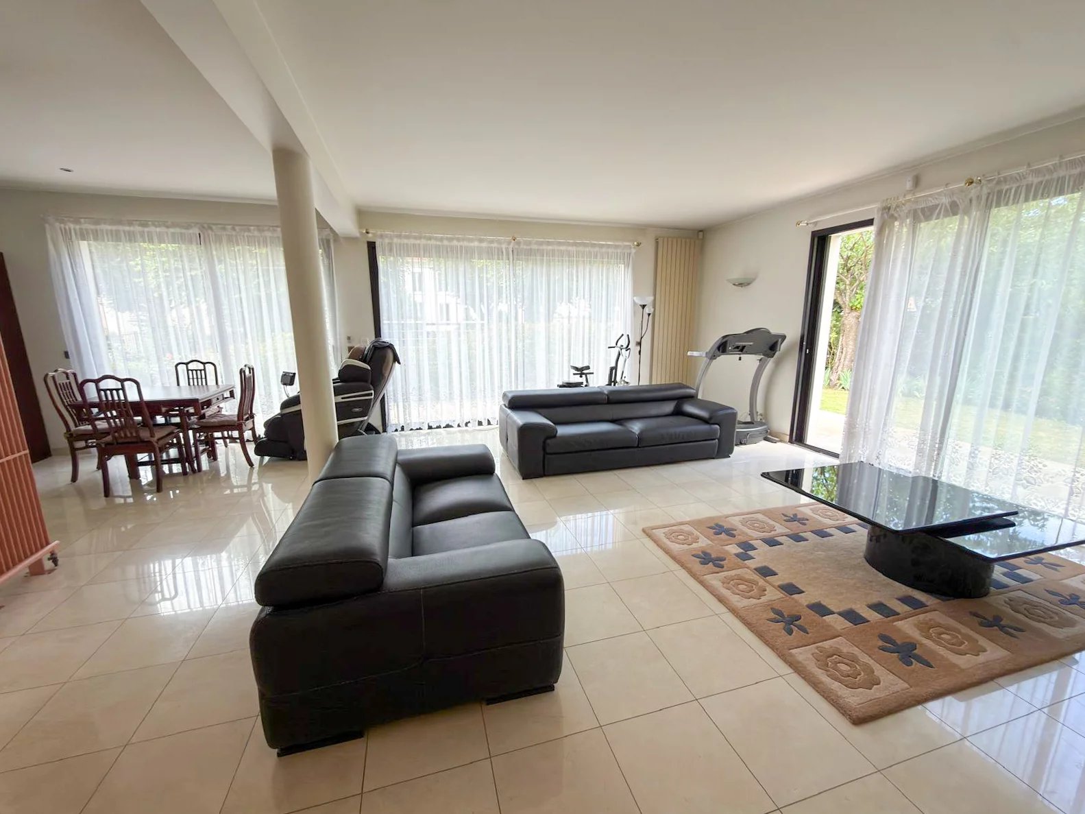 Maison, 8 pièces, 215m2