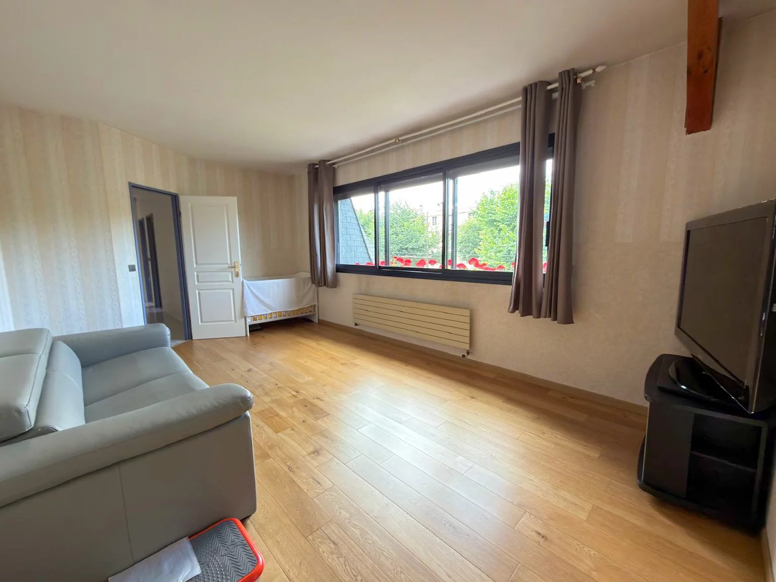 Maison, 8 pièces, 215m2