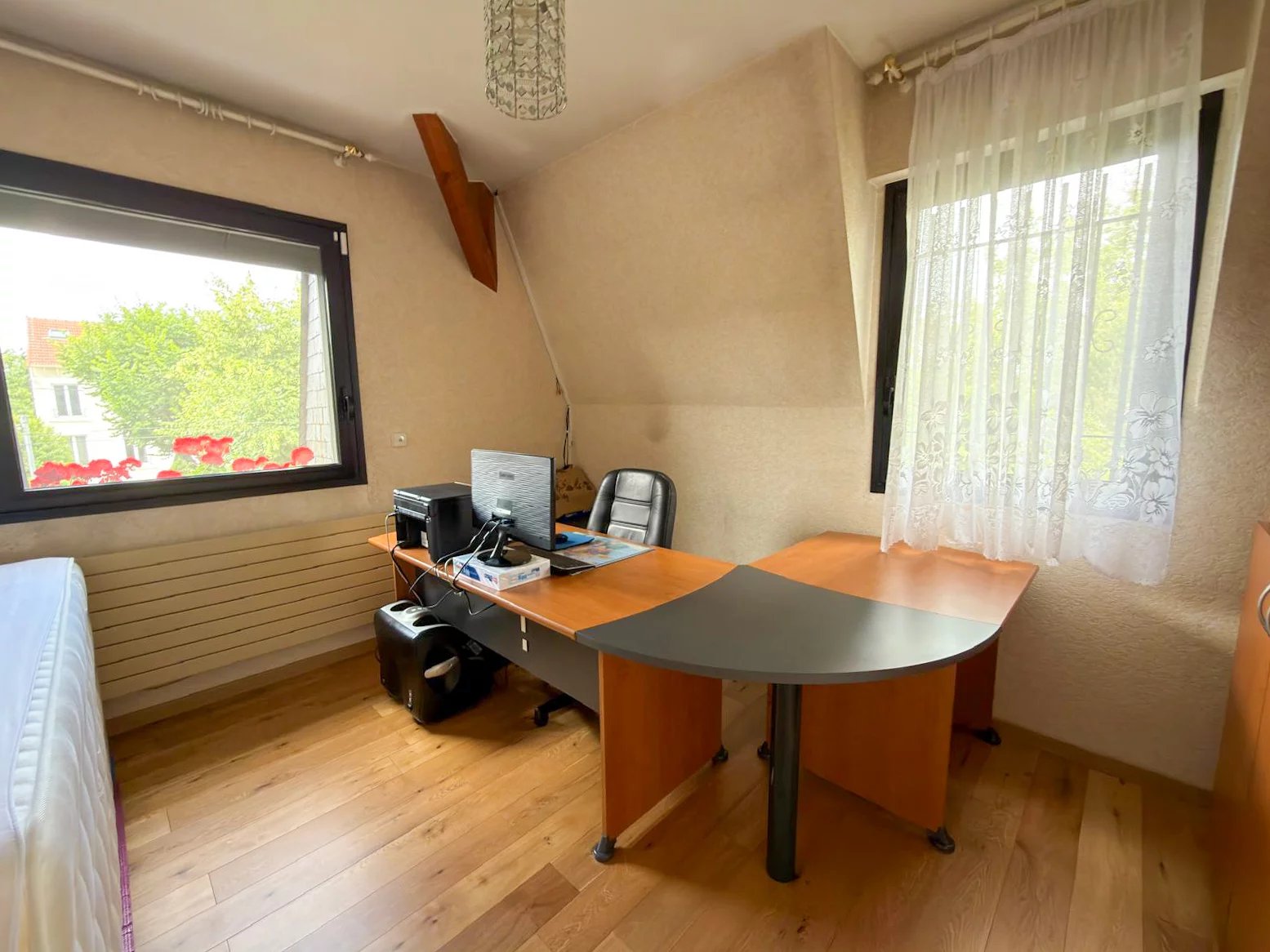 Maison, 8 pièces, 215m2