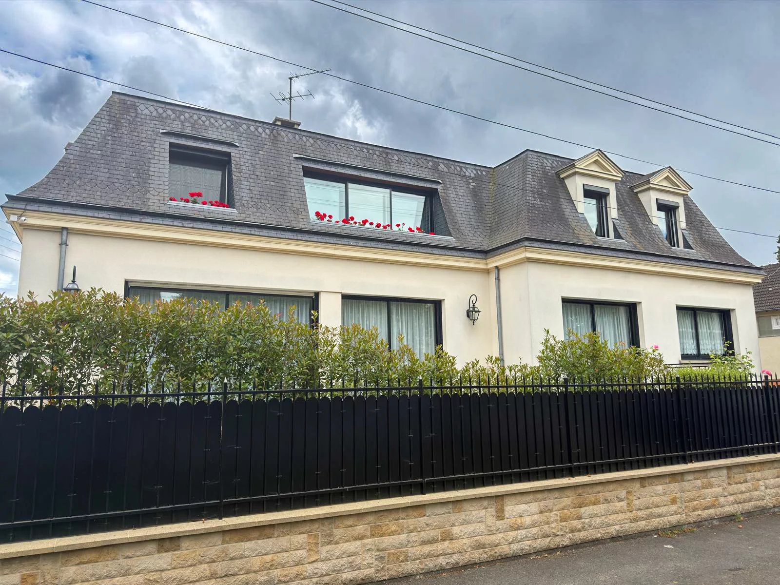 Maison, 8 pièces, 215m2
