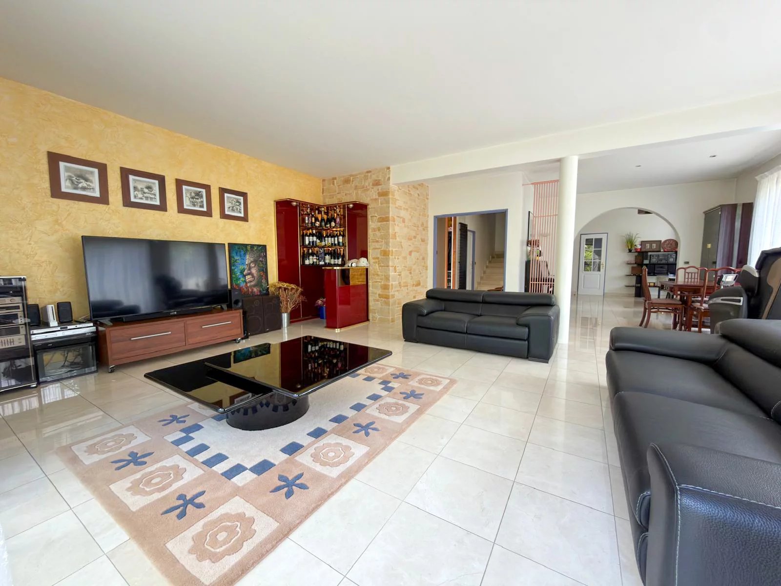 Maison, 8 pièces, 215m2